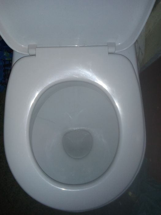 Унитаз с бачком б/у