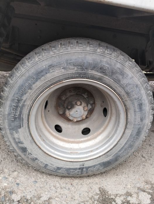 Продам машину грузовую