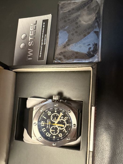 TW STEEL TW681 Renault CEO RF1 David Coulthard