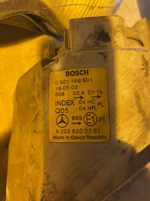 Фары Mercedes C-class (Мерседес)