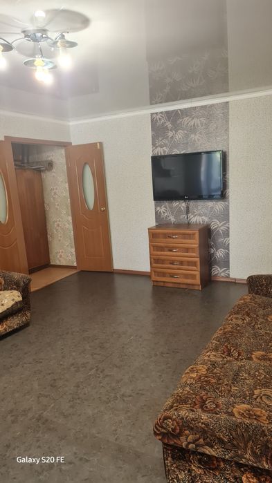 Сдаю 2х ком. квартиру в самом центре Караганды. 200000