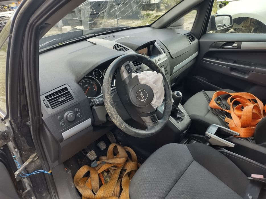 Zafira B 2.2 direct