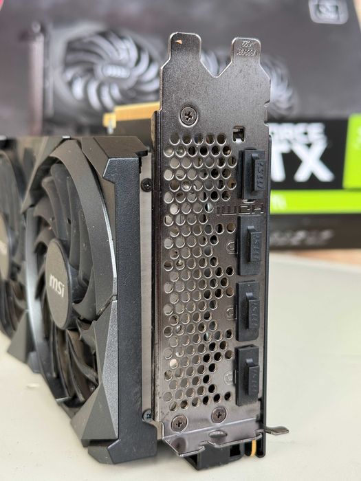Видеокарта MSI GeForce RTX 3070 Ti SUPRIM X 8G