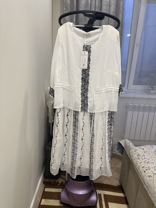 Продам женские платья 54-56 размера
