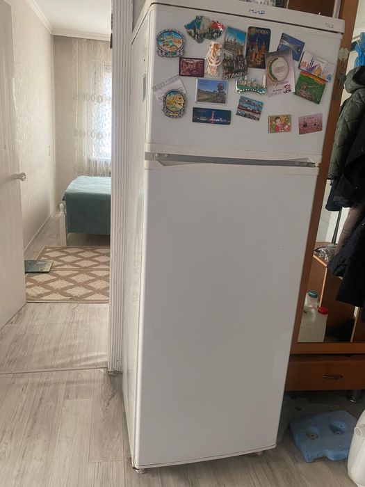 Холодильник б/у рабочий