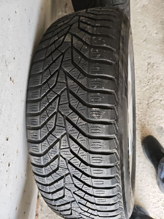 17 джанти от Honda CR-V със зимни гуми 225/65/17