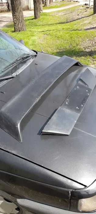Спойлер на Мерседес W124 Mercedes-Benz
