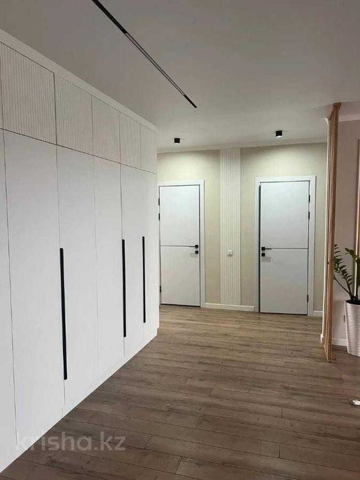 Продажа 3-комнатной квартиры Лайф Парк