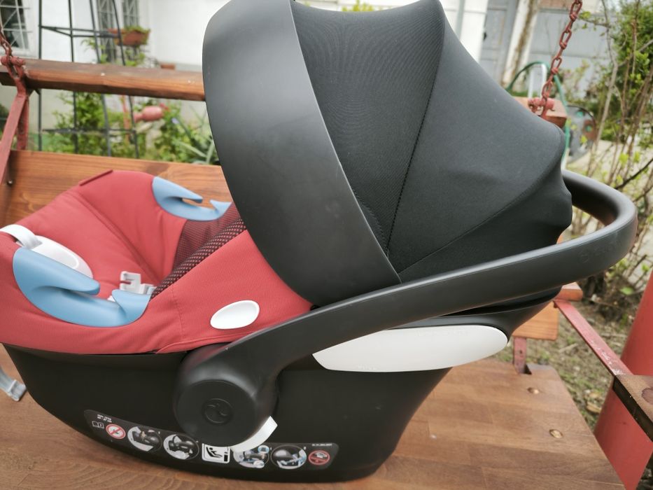 Scoica Cybex Atom M i-size Ferrari