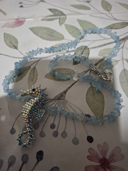 Colier acvamarin cu lungimea de 44 cm