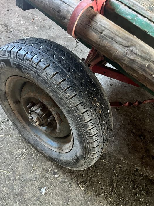 Vand  caruta 2 bucati