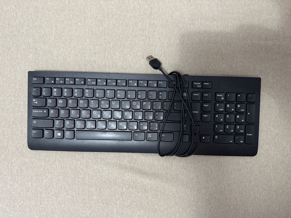 Офисная клавиатура Lenovo