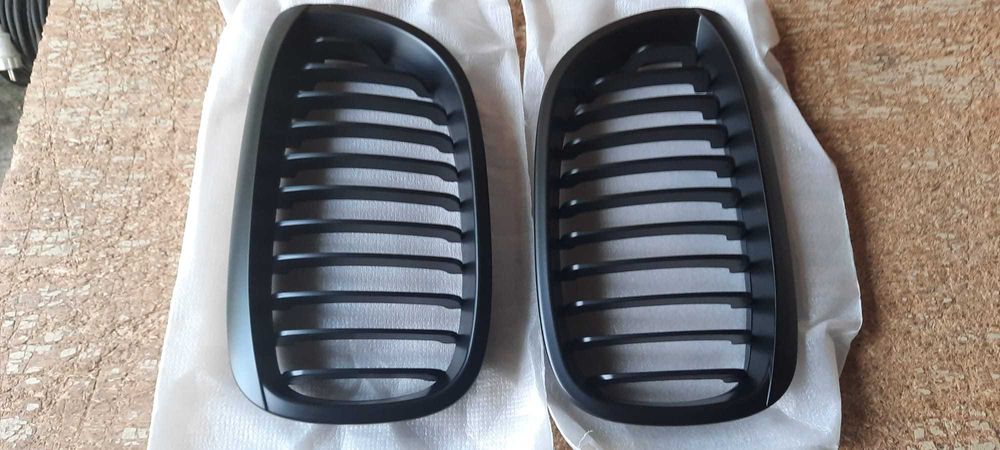 Grile Simple BMW E46 Coupe Cabrio 2003-2006 Negru Mat