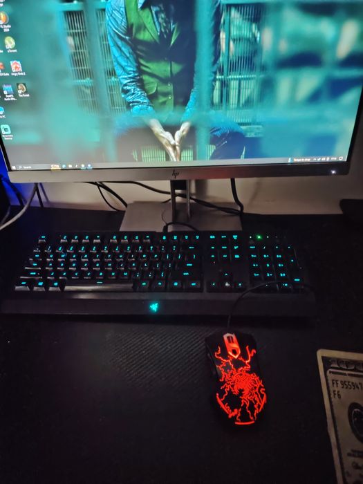 Vând PC gaming  cu răcire