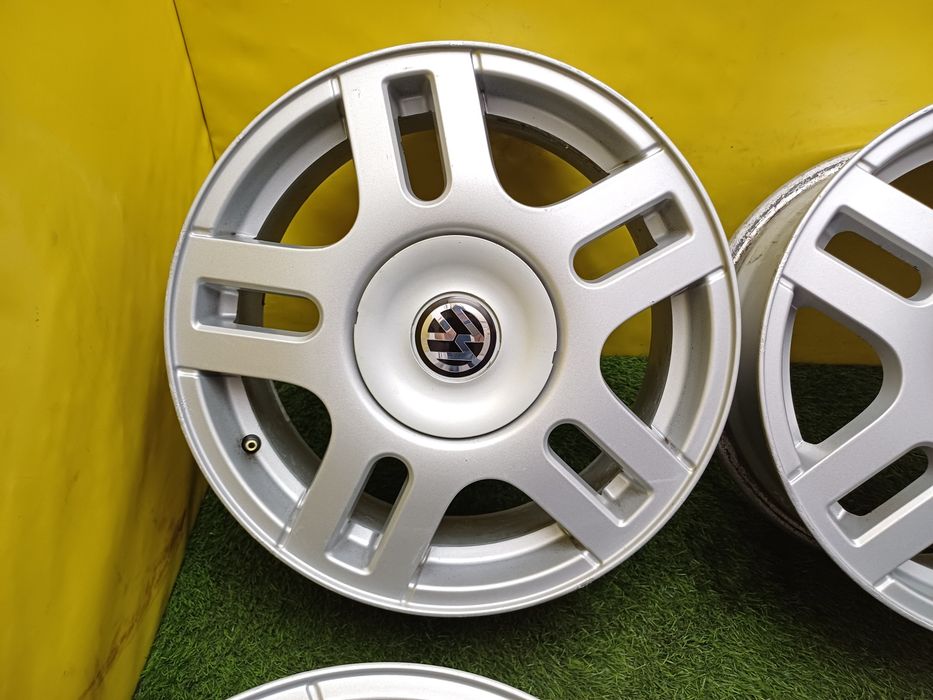 Диски R16 5×100 на Volkswagen (Polo, Golf4)