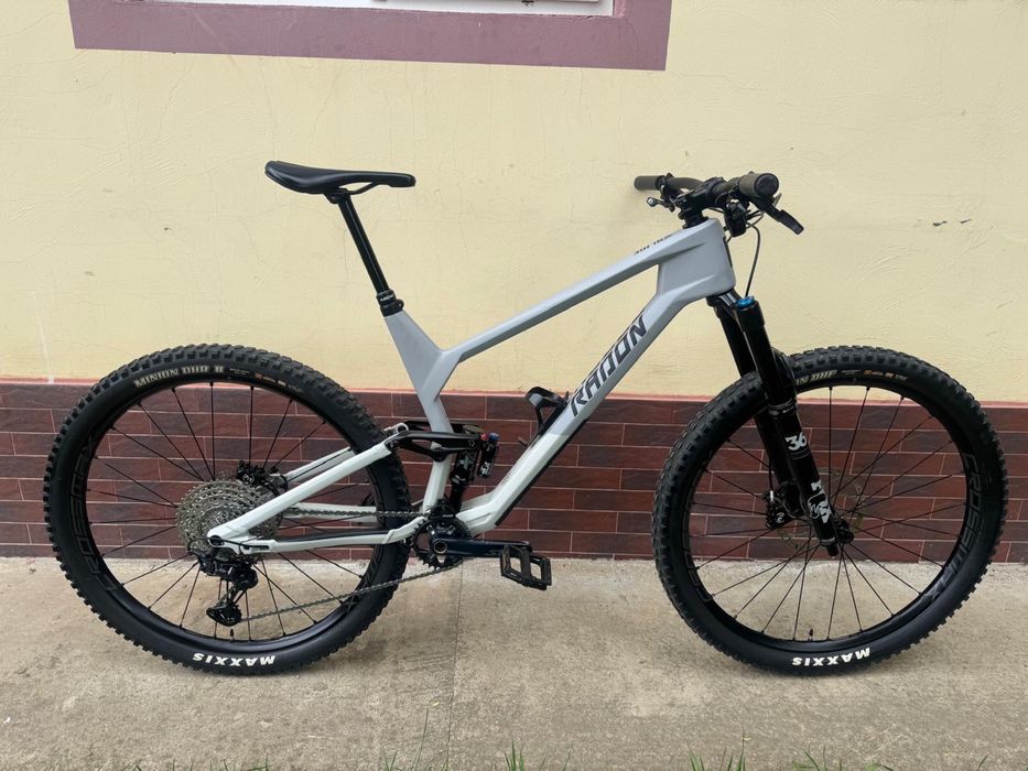 Bicicleta 29 Radon Slide Trail 9.0 carbon 2024
