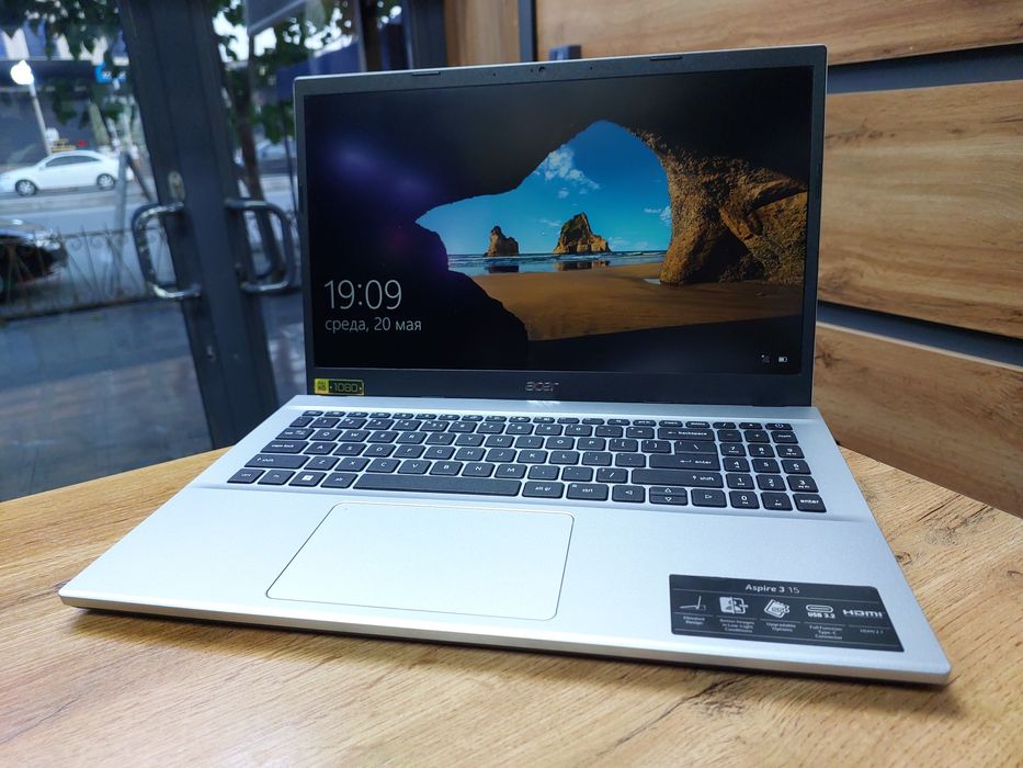 Acer core i3 12-avlod videokartali