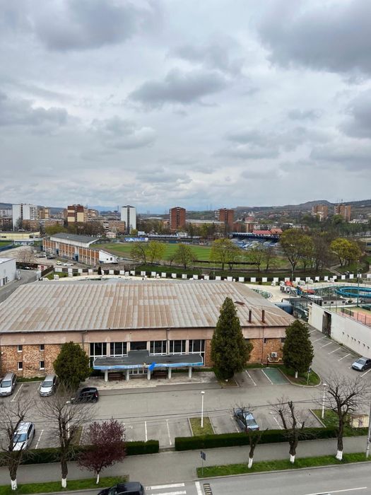 Apartament 3 camere Ultracentral deasupra la cofetaria Select