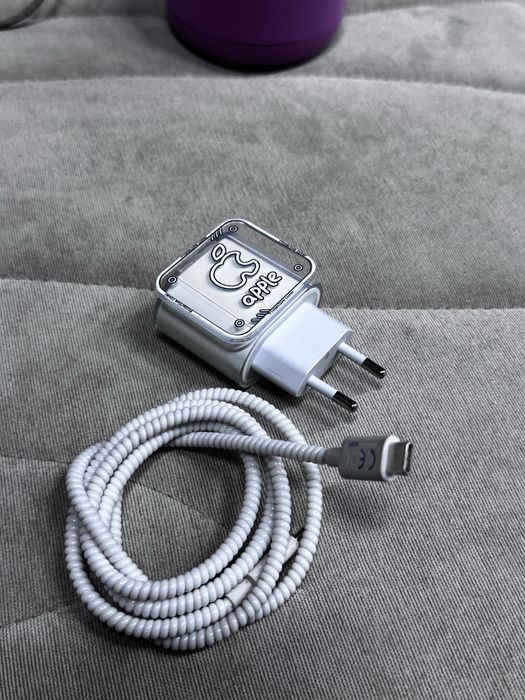 Яндекс станцию Алиса