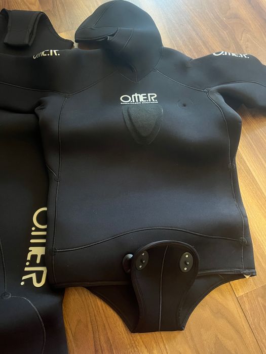 Неопренов костюм за гмуркане