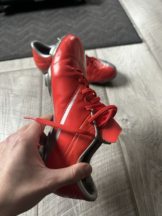 Професионални бутонки nike mercurial