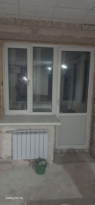 дверь на балкон пластиковая