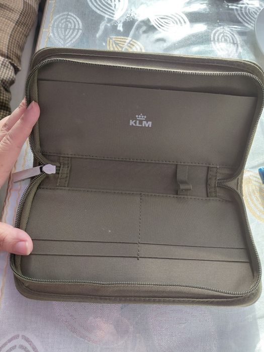 Продам клатч кошелек