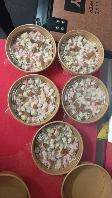 Продаются готовые блюда, салаты