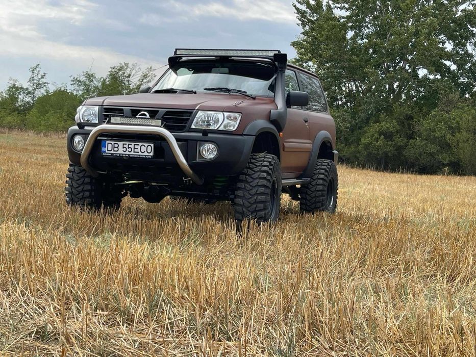 Nissan Patrol 2003 diesel, 13.999 € — imagine 1