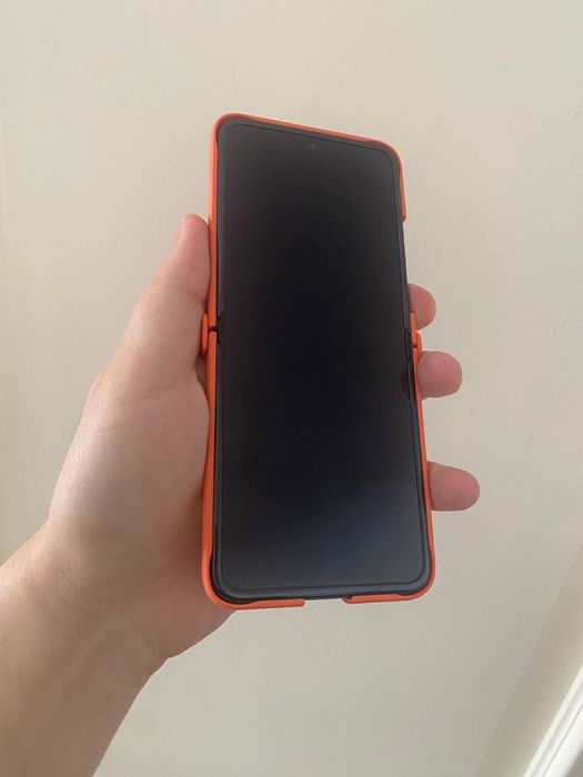 Motorola Razr 40 чехол