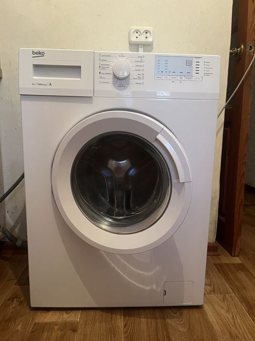 Продам машинку бу