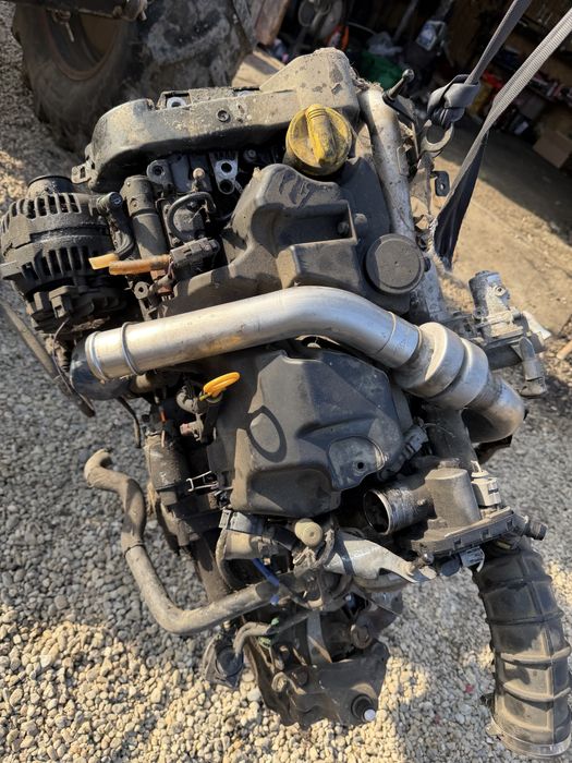 Motor  renault megane 2008 1.5 dci 6 trepte turbina injectoare cutie