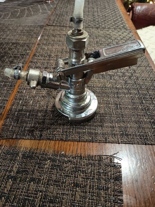 Глава за кег за бира машина с накрайници