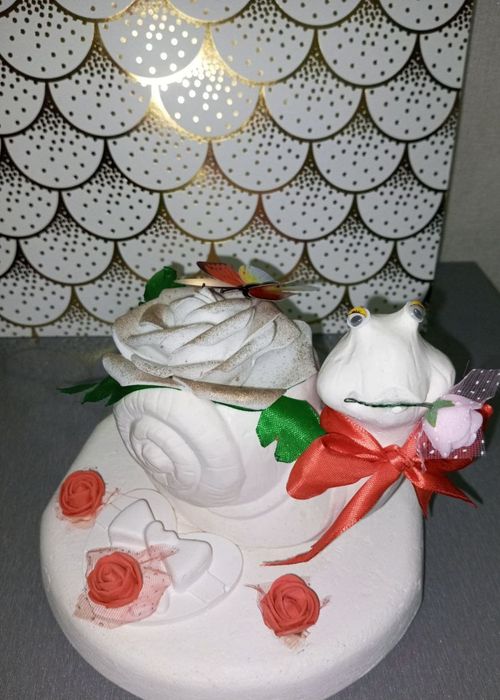 Suviner lar qolda ganchdan tayyorlangan