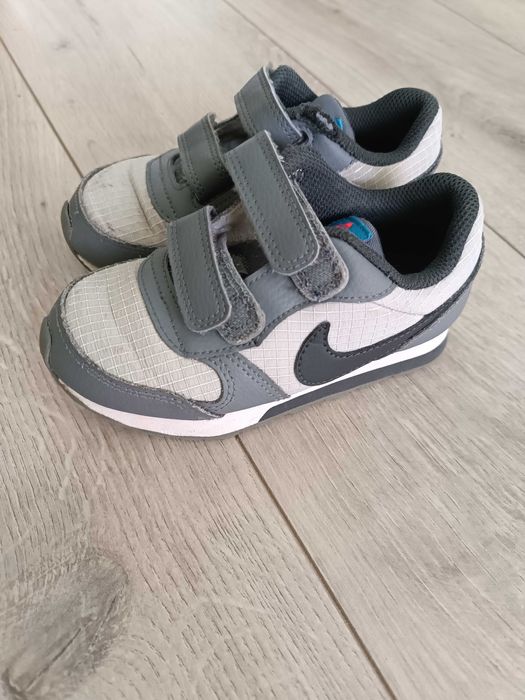 Детски маратонки Nike 26