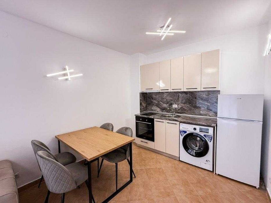 Продава се Двустаен апартамент в к.к. Слънчев бряг - 65 кв.м за 1308 €/кв.м - Снимка #1