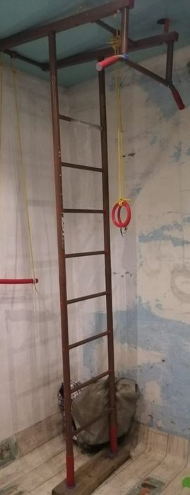 Шведская стенка продам