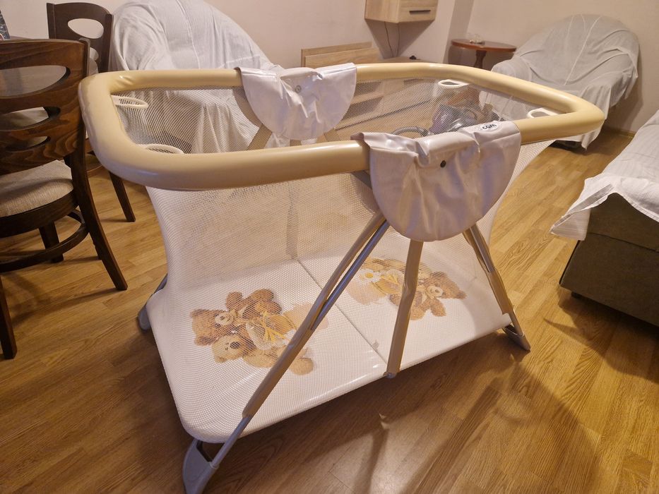 Италианска кошара за игра и сън CAM