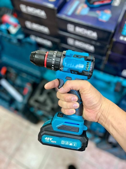 Шуруповерт, Шуруповерт на батарейках