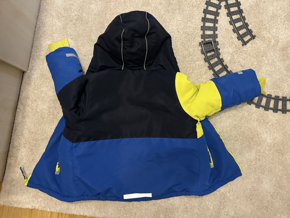 Geaca si pantaloni de schi