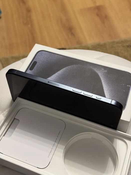 iPhone 15 Pro Max 512 GB торг