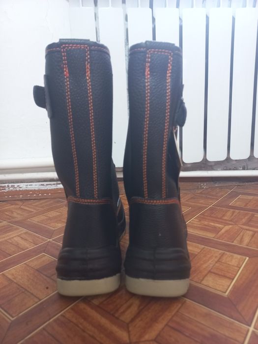 Рабочий сапоги новый