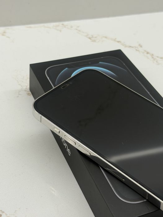 iPhone 12 Pro Max 128GB• Отлично състояние!!!