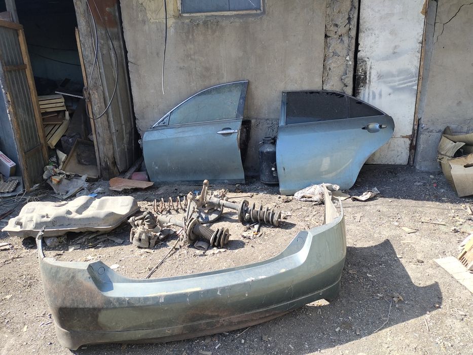 Запчасти на Camry 40 2006г