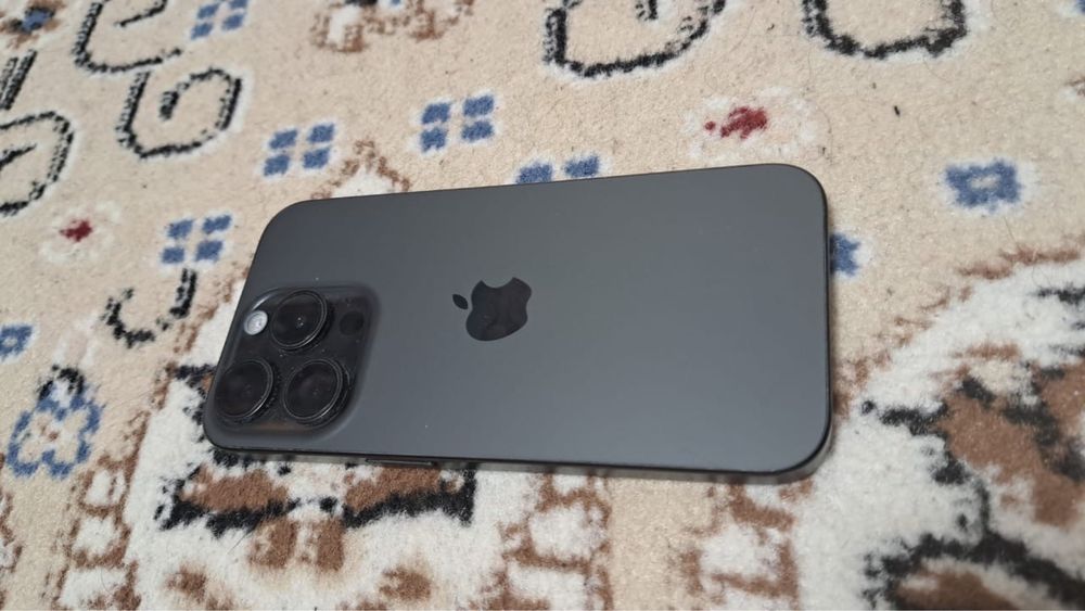 Iphone 15 pro 128 Идеал