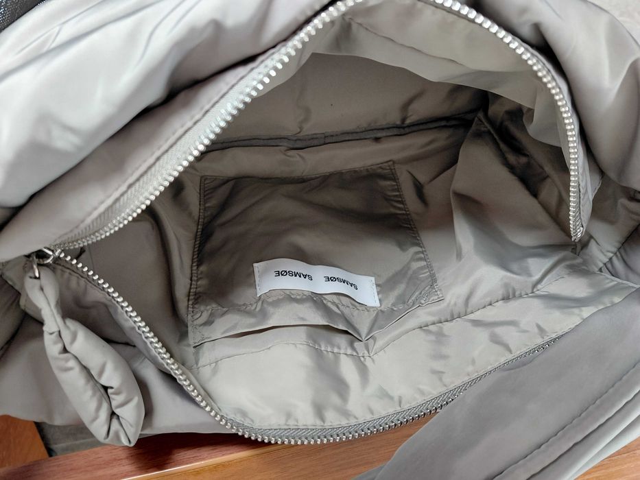 Дамска чанта Samsøe Samsøe и Дамска чанта Le coq sportif