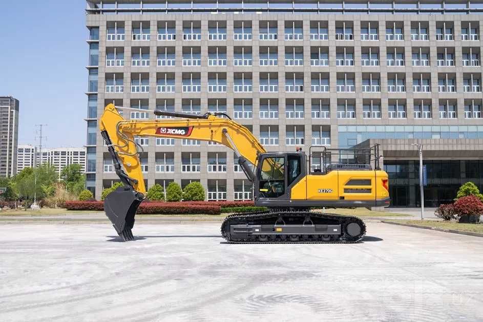 Гусеничный экскаватор XCMG XE370G
