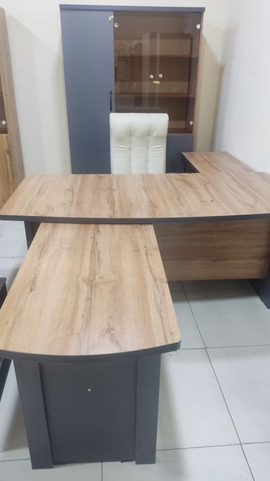 Buyurtmaga siz hohlagandek sifatli hamyonbob mebellar yasab beramiz