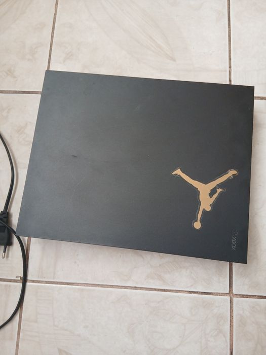 Xbox one X aproape nou