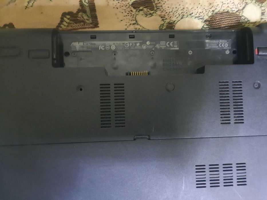 ASUS core i5 экран 17.3